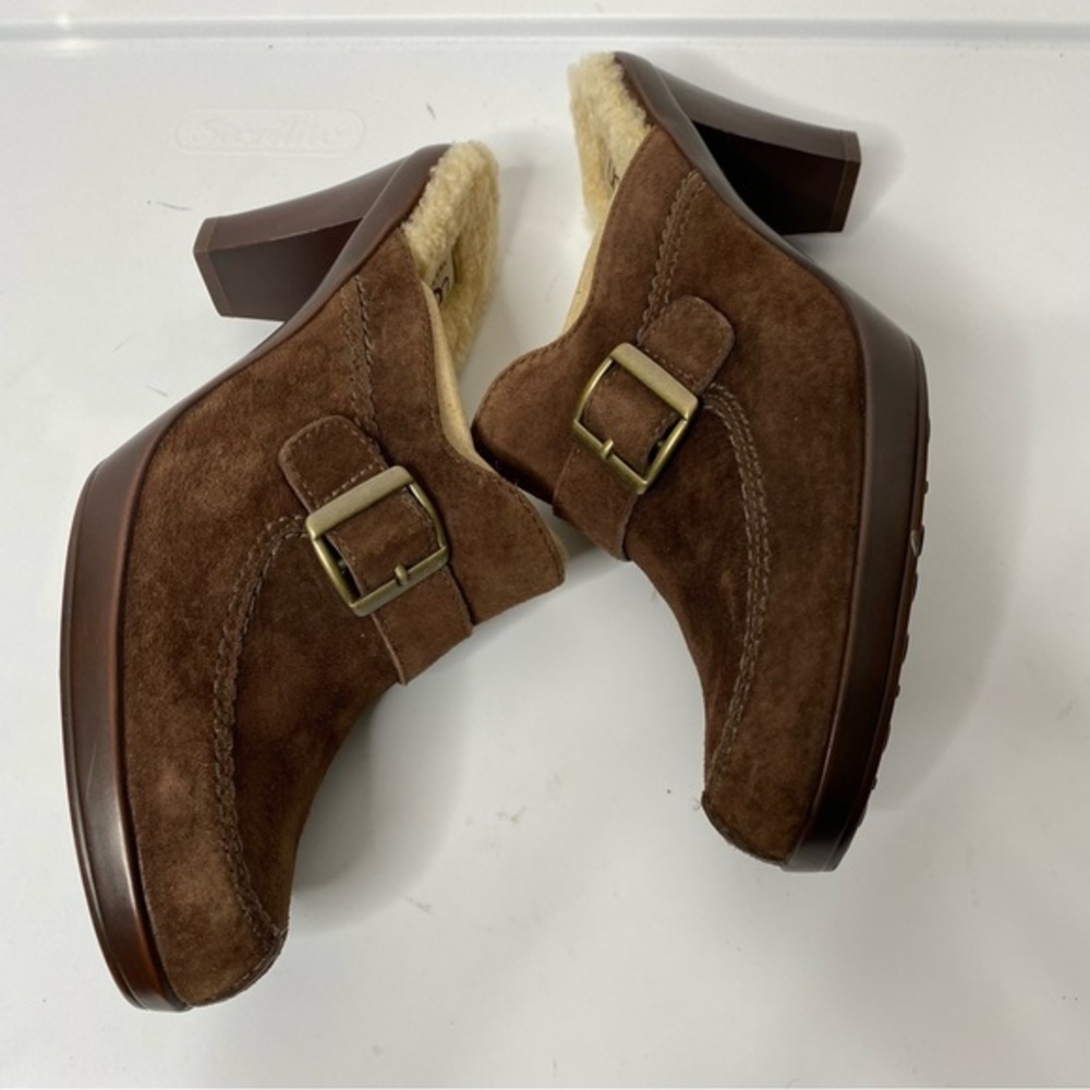 UGG Brown Suede Clogs with Medium Heel - Picture 4 of 15